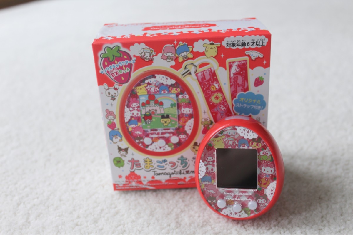Bandai Tamagotchi mix Sanrio Characters Ver small case 12 pieces Candy JAPAN